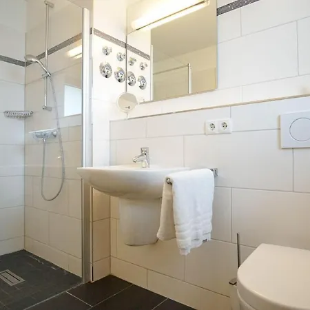 Lägenhet Haus-zur-mole-wohnung-12